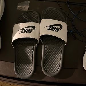 Mens Nike slides size 8.5
